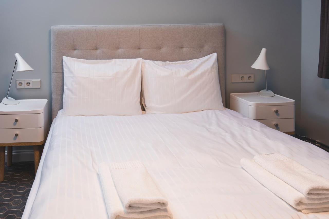 Roze Park Rooms Liepaja Bagian luar foto
